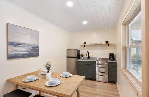 Holderness House | Waterfront 3 bed/3 bath on Squam (#1)