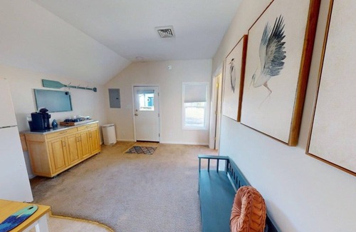 Vickery Cottage | Waterfront 3 Bedroom Cottage w/Sunsets over Sandusky Bay