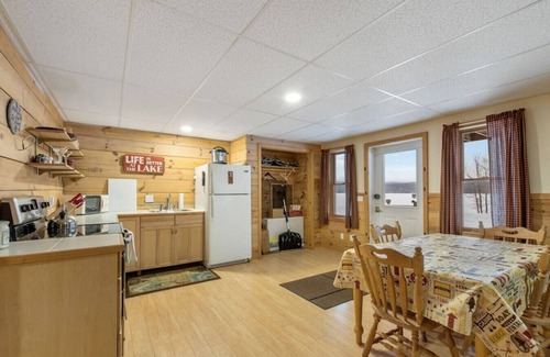 Pittsburg House | Waterfront 3BR + Close ATV Access + Trails