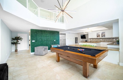 Miami Shores House | Waterfront 4,400+ Sq Ft Miami Shores, Pool, Billiards, Outdoor Dining, Cinema
