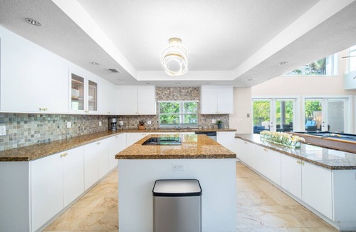 Miami Shores House | Waterfront 4,400+ Sq Ft Miami Shores, Pool, Billiards, Outdoor Dining, Cinema