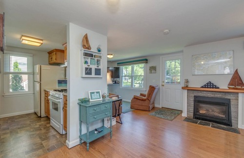 Laconia Cottage | Waterfront All Seasonal Private Island Home