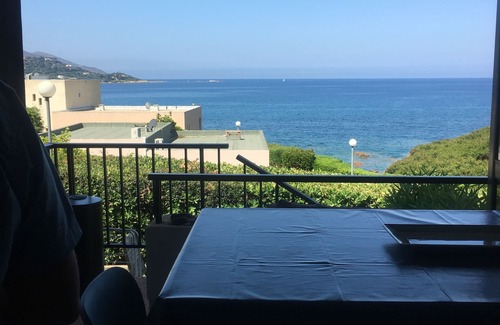 Corse-du-Sud Apartment | Waterfront apartment