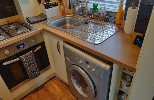 St Neots Apartment | Waterfront Apartment In The Heart Of St Neots