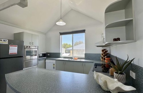 Kalbarri Apartment | Waterfront Apartment 4 Kalbarri– Family Retreat, Stunning Views & Prime Location