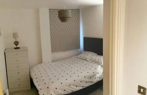 Grangetown Apartment | Waterfront Apartment