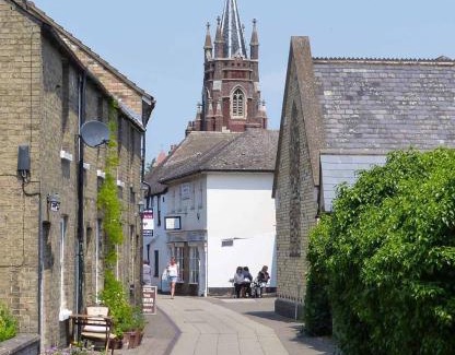 St Neots Apartment | Waterfront Apartment In The Heart Of St Neots