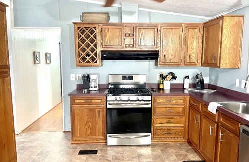 Bethany Beach Cottage | Waterfront Bethany Beach Cottage, Walk to Beach, Fish, Kayak - Dewey Rehoboth