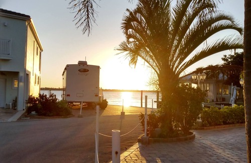 Nettles Island House | Waterfront bungalow on canal with sunset views oceanfront beach resort community