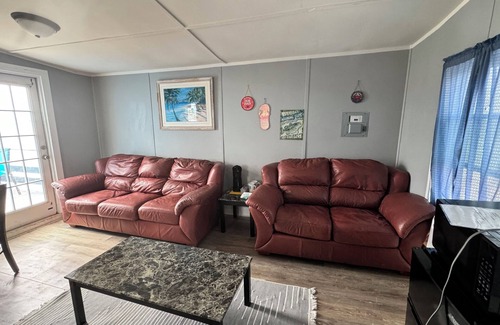 Aransas Pass Cabin | Waterfront cabin in beautiful Aransas Pass, Texas