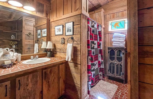 Valley Head Cabin | Waterfront Cabin