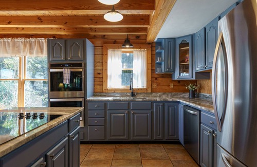 Gainesville House | Waterfront cabin with party dock. We are pet friendly so bring the whole family.