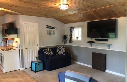 Acton Cottage | Waterfront camp on beautiful Great East Lake