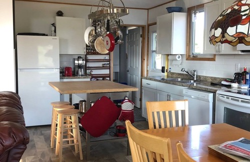 Stokes Bay House | ☀️ Waterfront Chalet with Boat Ramp, Dock and Access to Lake Huron! 💦
