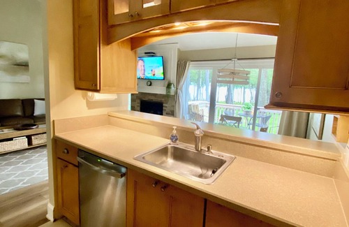 Menonaqua Beach Condo | Waterfront Condo On Little Traverse Bay. Beaches, Tennis,Near Golf And Ski