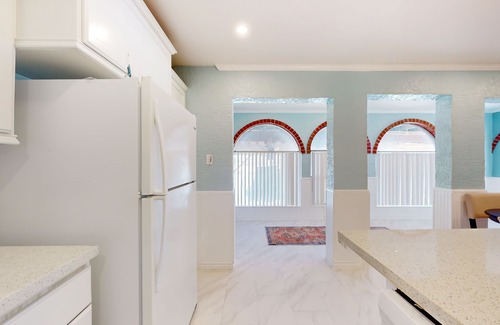 Port Isabel Condo | Waterfront condo with an outdoor pool, washer/dryer, & central AC