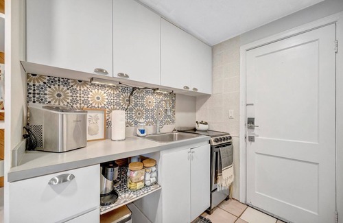 Clearwater Beach Apartment | Waterfront Corner Suite, Heated Pool, Near Beach!
