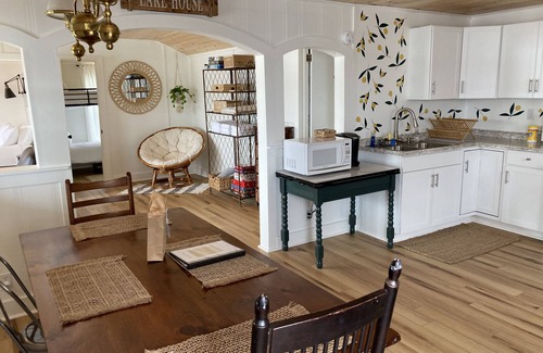 Penn Yan Cottage | Waterfront Cottage on Keuka Lake near Penn Yan