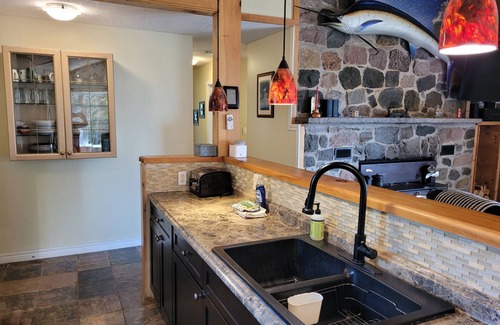 Miller Lake Cottage | Waterfront Cottage w/Sauna and Private Sandy Beach