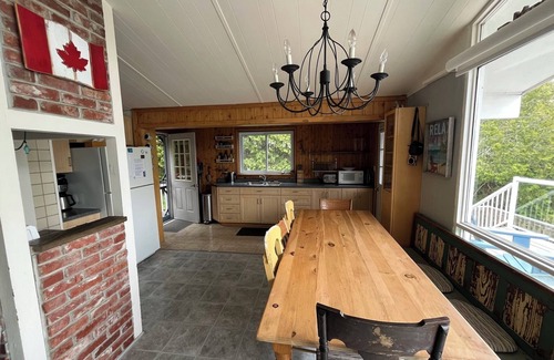 Tobermory Cottage | Waterfront cottage with a view! Kayaks included