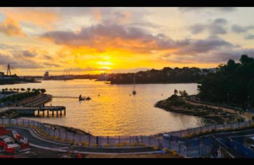 Millers Point Apartment | Waterfront - Designer Curated @ The Rocks Sydney