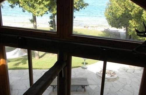 Gills Rock Cottage | Waterfront Dream Cottage With A Million Dollar View, HARBOR Unit