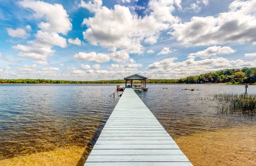 Putnam Hall House | Waterfront Estate - Dock, Hot tub, & Views