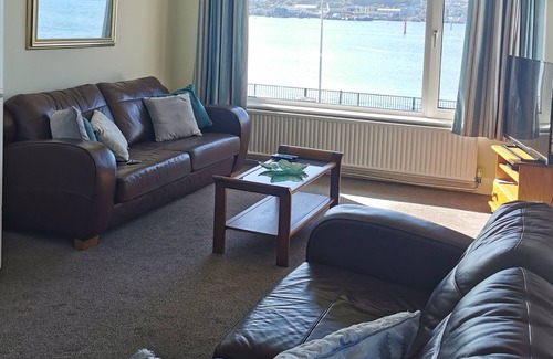 Neyland Cabin | waterfront family friendly cottage in the heart of Pembrokeshire