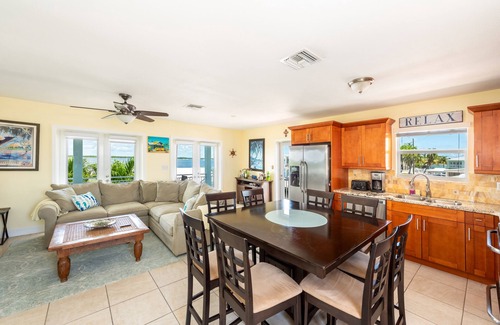 Key Largo Village House | Waterfront Florida Keys, Tarpon Basin. Discounts for 2 or more month stay.