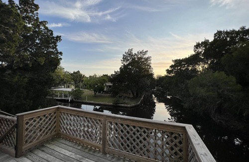 Crystal River House | Waterfront Fun, direct access to Gulf! Scalloping! Kayaking