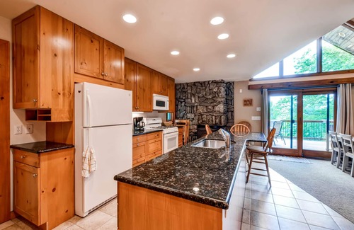Highland Lakes House | Waterfront Highland Lake Home w/Deck + Dock