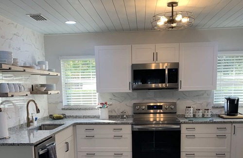 Citrus Springs House | Waterfront home enjoy evening sunsets and kayaking our beautiful waterways