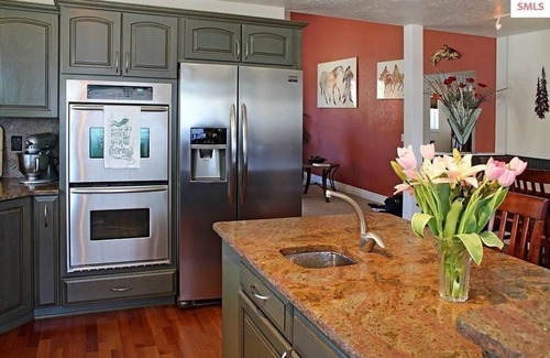 Sagle House | Waterfront Home-Great Boating/Fishing/Beach. Mountain Views, close to Sandpoint