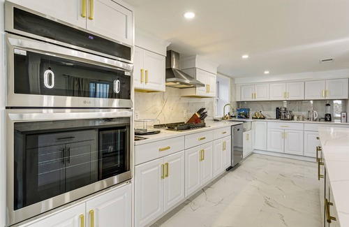 Pembroke House | Waterfront Home in Pembroke w/Spacious Deck!