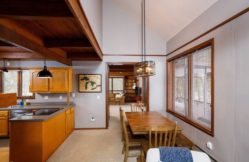 Idlewild Cottage | Waterfront Home in Sturgeon Bay, Door County
