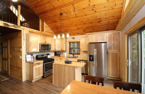 Elcho Cabin | Waterfront Home On Beautiful Lower Post Lake