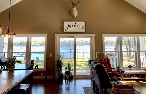 Chippewa Falls House | Waterfront home on Lake Wissota on quiet bay