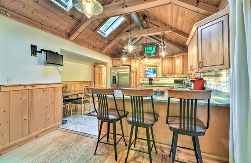 Harsens Island House | Waterfront Home on Harsens Island w/ Dock!