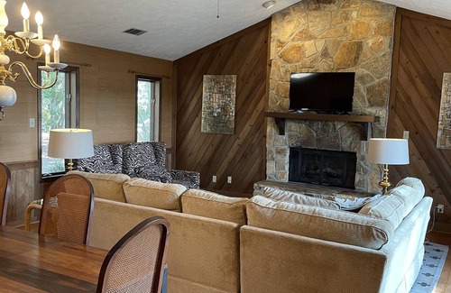 Richmond Hill Cottage | Waterfront Home with Large Deep Water Dock