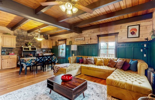 Vein Mountain House | Waterfront home with private dock, game room, fireplaces, water & mtn views, W/D