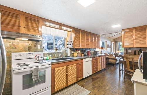 Sandpoint House | Waterfront home with private hot tub, dock & room for everyone - dog friendly