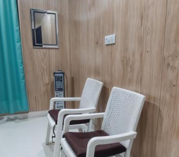 Mandi House | Waterfront Homestay 2BHK Free Bonfire By Homeyhuts