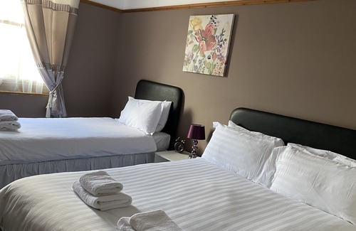 Deal Hotel | Waterfront Hotel