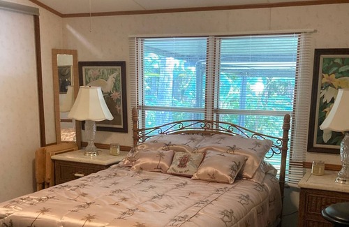 Lake Panasoffkee House | Waterfront house on Withlacoochee River, deck, pool, absolutely beautiful view!