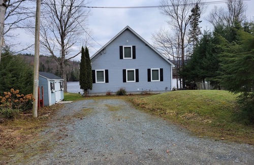Sugar Hill House | Waterfront House/Ski House Just Outside Franconia Notch Natures Paradise