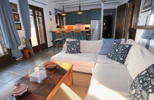Pisses Apartment | Waterfront house, super-quiet location, almost private beach