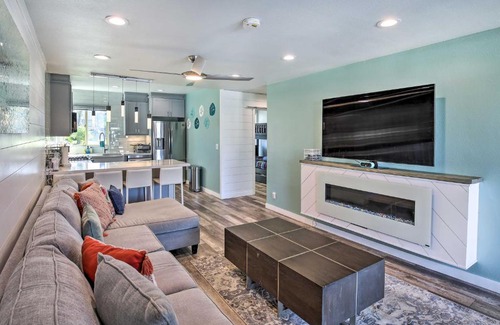 Huntington Beach Apartment | Waterfront Huntington Beach Condo with Fire Pit