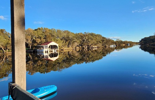 South Yunderup House | Waterfront Island Hideaway - private boathouse!