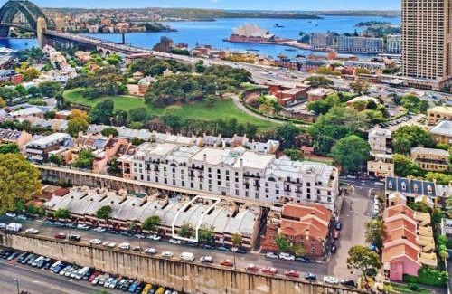 Millers Point Apartment | Waterfront - KING Bed Master @ Rocks Sydney #9A