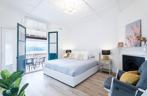 Millers Point Apartment | Waterfront - KING Bed Suite @ Rocks Sydney #10A
